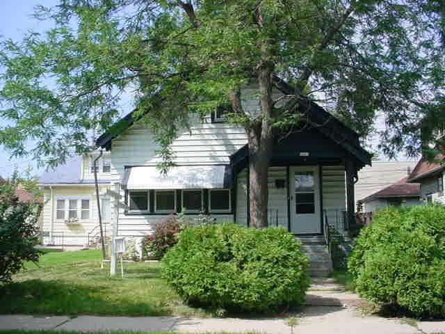 5261 N 34th St., Milwaukee, WI 53209