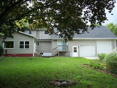 655 S 7th Ave., West Bend, WI 53095