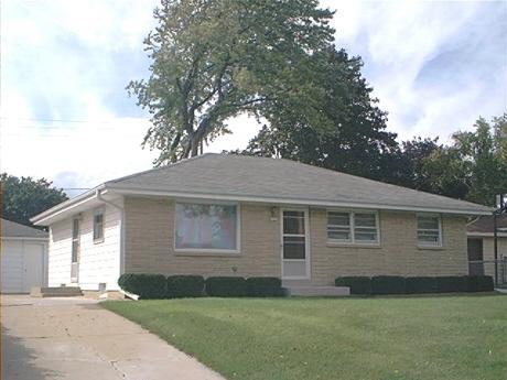 3712 5th Ave., South Milwaukee, WI 53172