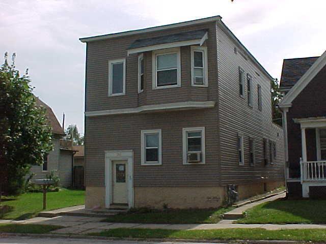 1221 Michigan Ave., South Milwaukee, WI 53172