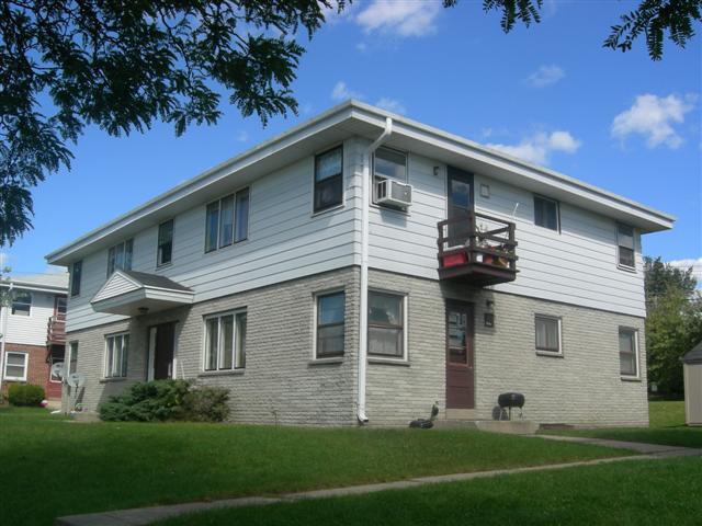 1619 S West Ave., Waukesha, WI 53189