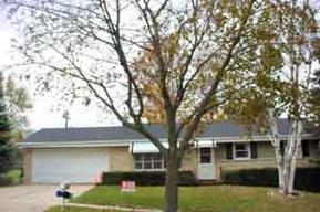 1326 Sandra Ln., West Bend, WI 53095