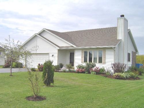 22 E Sedgemeadow, Elkhorn, WI 53121