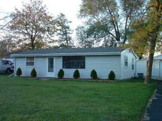 9632 Riverview Ln., Caledonia, WI 53108