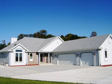 N6202 Colonial Ct., Sheboygan, WI 53083