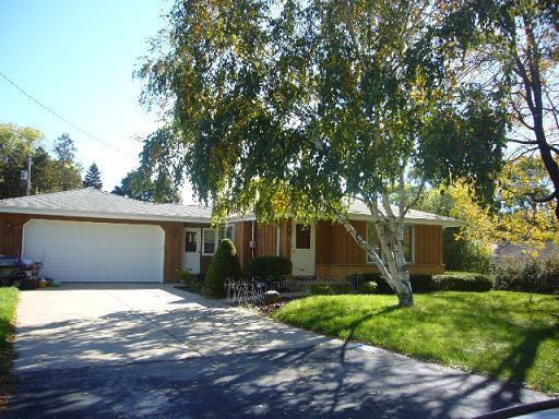 6302 N 107th St., Milwaukee, WI 53225