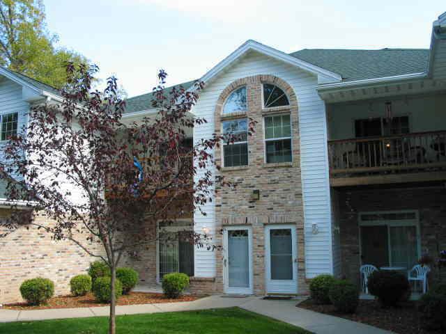 [Address Hidden by Seller], Greenfield, WI 53220