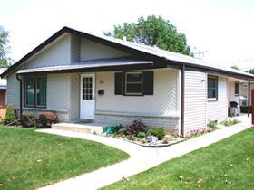 3352 S 85th St, Milwaukee, WI 53227