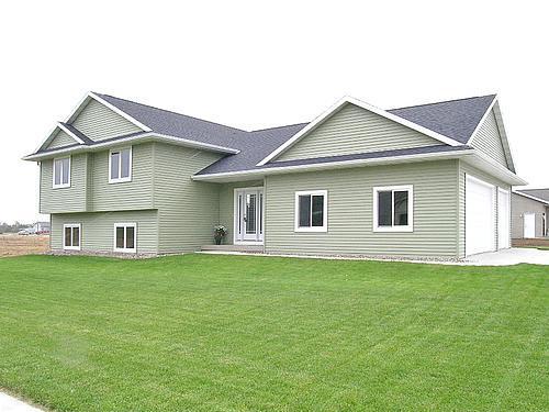 2000 Viking, Holmen, WI 54636