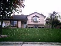 3809 W Sharon Ln, Franklin, WI 53132