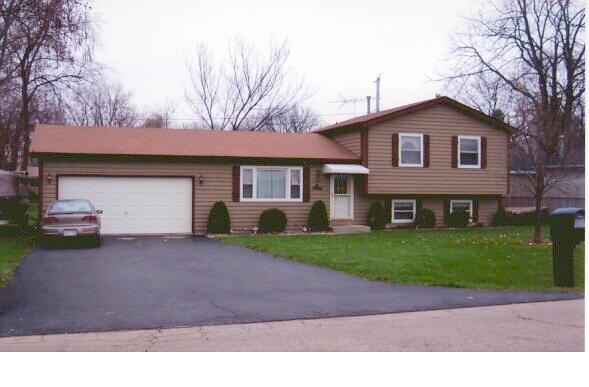 12005 224th Ave., Salem, WI 53104