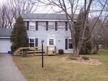 403 Conestoga Cir., Eagle, WI 53119