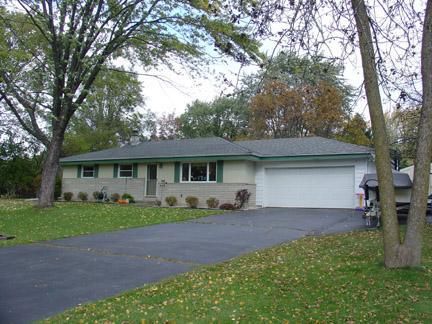 22158 Memory Ln., Pewaukee, WI 53072