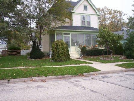 216 W Rossman St, Hartford, WI 53027