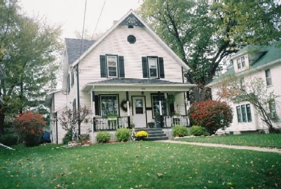 331 S Grand Ave., Hartford, WI 53027