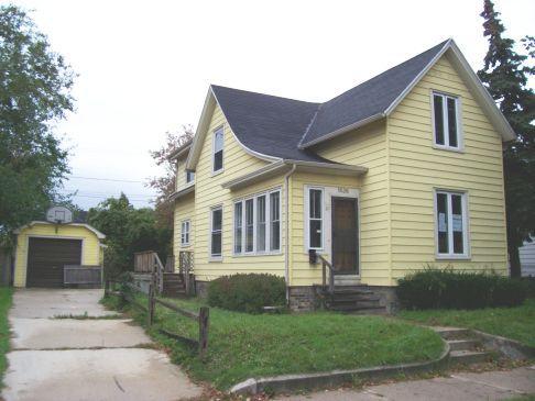 1826 N Main St., Racine, WI 53402