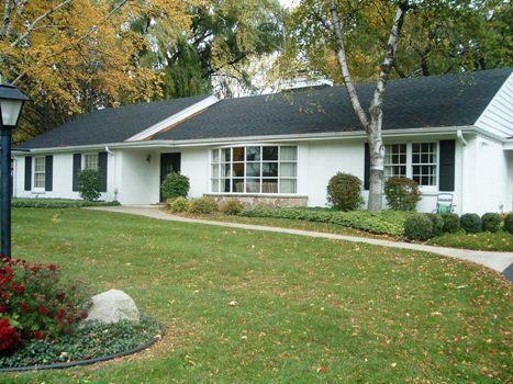 2430 W Kenboern, Glendale, WI 53209