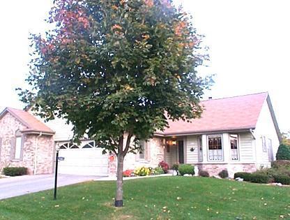 5362 S Cambridge Ln., Greenfield, WI 53221