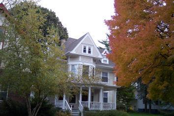 1805 College Ave, Racine, WI 53403