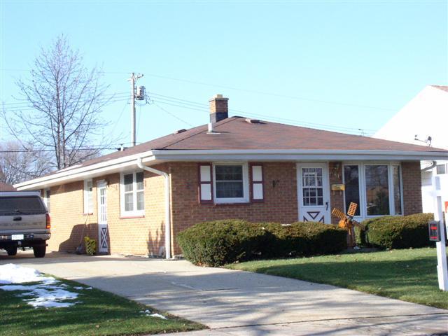 [Address Hidden by Seller], Milwaukee, WI 53227