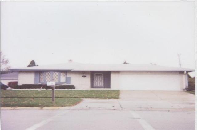 6630 S 22nd St., Oak Creek, WI 53154