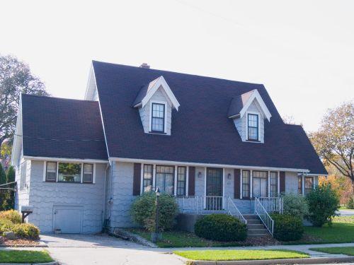 2837 S 37th St, Milwaukee, WI 53215