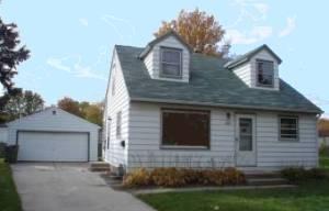 6921 W Caldwell Ct, Milwaukee, WI 53218