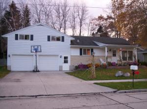 3611 Shepherd Ln., Manitowoc, WI 54220