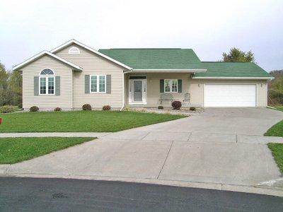 609 Tanner Ct., Holmen, WI 54636
