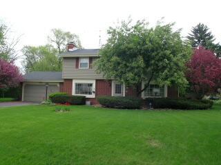 6400 N Bittersweet Ln., Glendale, WI 53217