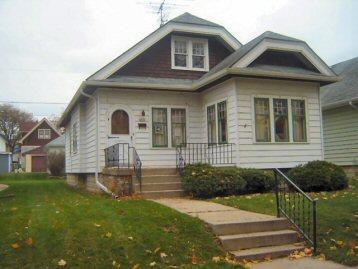 4512 N 40th St, Milwaukee, WI 53209