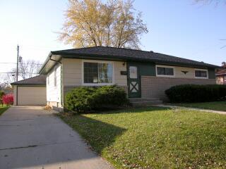 3821 E Henry Ave., Cudahy, WI 53110