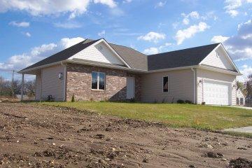 1232 Olivia Tr., Burlington, WI 53105