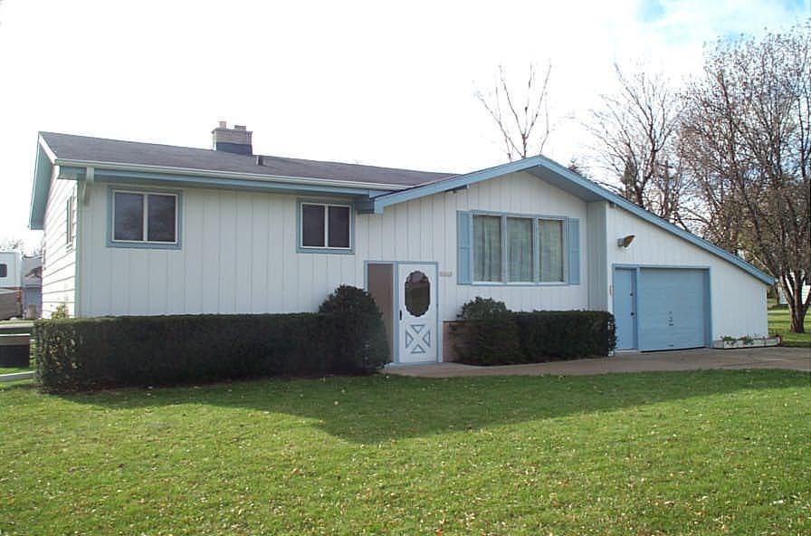 16628 W Addison Ave., New Berlin, WI 53151