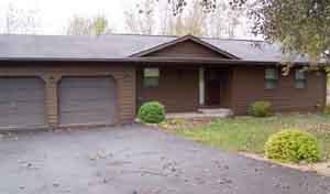 W7419 Sylvester Rd., Holland, WI 54636