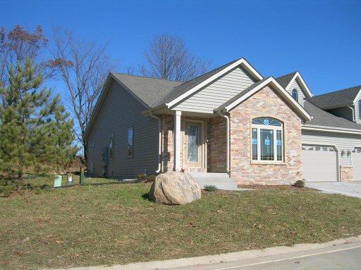 1360 Oak Tree Ct., Slinger, WI 53086