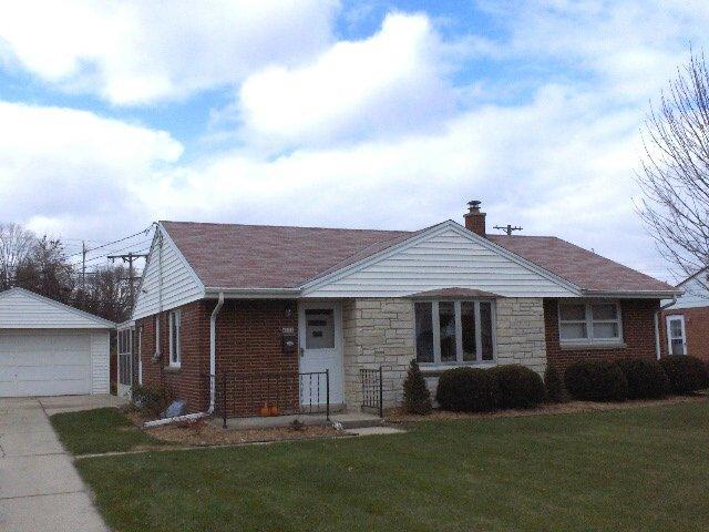 4431 S 67th St., Greenfield, WI 53220