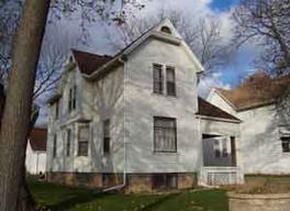 114 E Washington St, West Bend, WI 53095