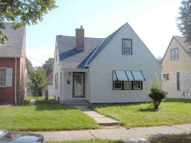 3726 N 41st St, Milwaukee, WI 53216