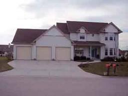 142 Maple Dr., Plymouth, WI 53073