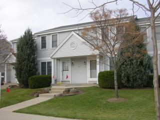 2004 Cliff-alex Ct. #B, Waukesha, WI 53189