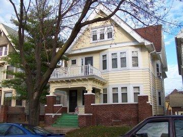 932 S 28th St #934, Milwaukee, WI 53215