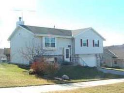 1705 Dandelion Ln., West Bend, WI 53090