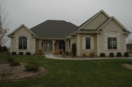 1853 Spring Park, Oconomowoc, WI 53066