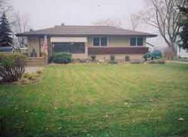 5067 N 107th St., Milwaukee, WI 53225