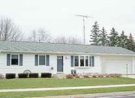 1713 Jackson St, New Holstein, WI 53061