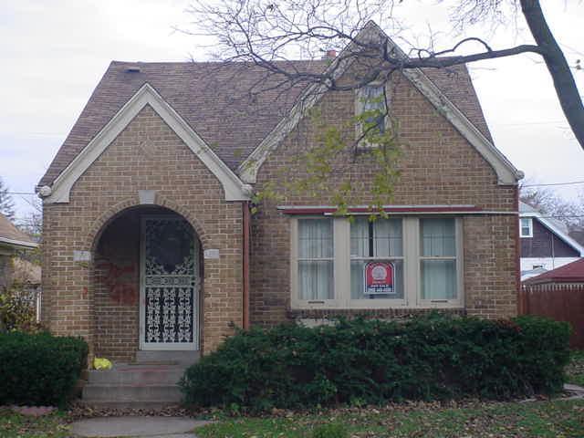4550 N 41st St, Milwaukee, WI 53209