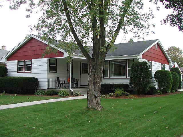 10533 W Lawn Ave., Milwaukee, WI 53225