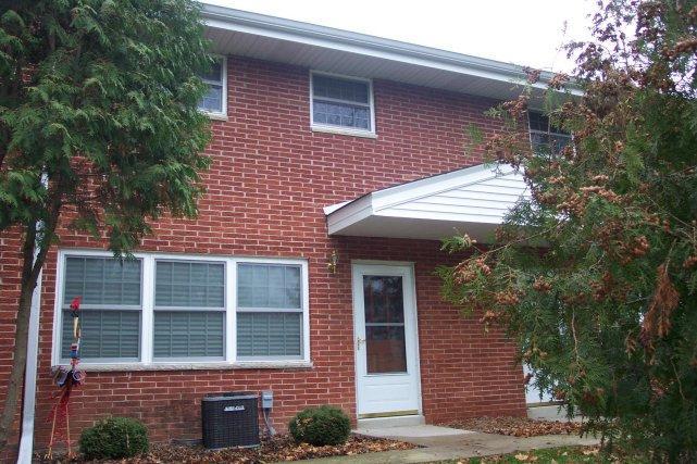 [Address Hidden by Seller], Oconomowoc, WI 53066