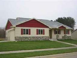 800 Judith Ct, Holmen, WI 54636
